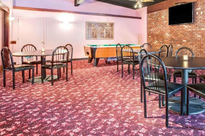 Town Inn 보든타운 외부 사진